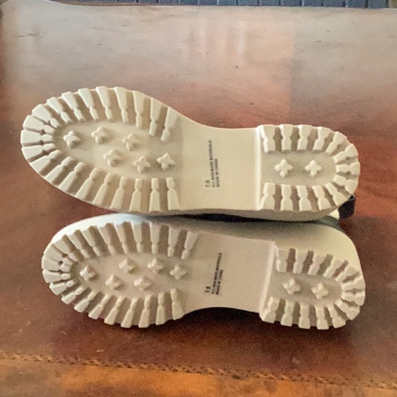 Women’s Dolce Vita Sherpa 7.5 Black Reacher Booties. Biker, Rock, Punk, Corp - Picture 5 of 7